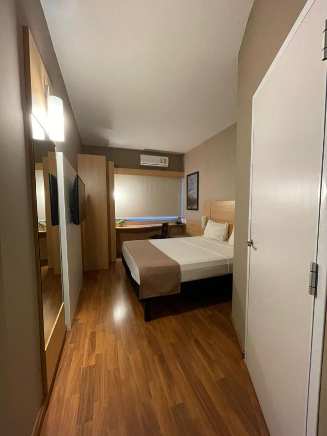 Hotel Oeste Plaza Andradina Extérieur photo