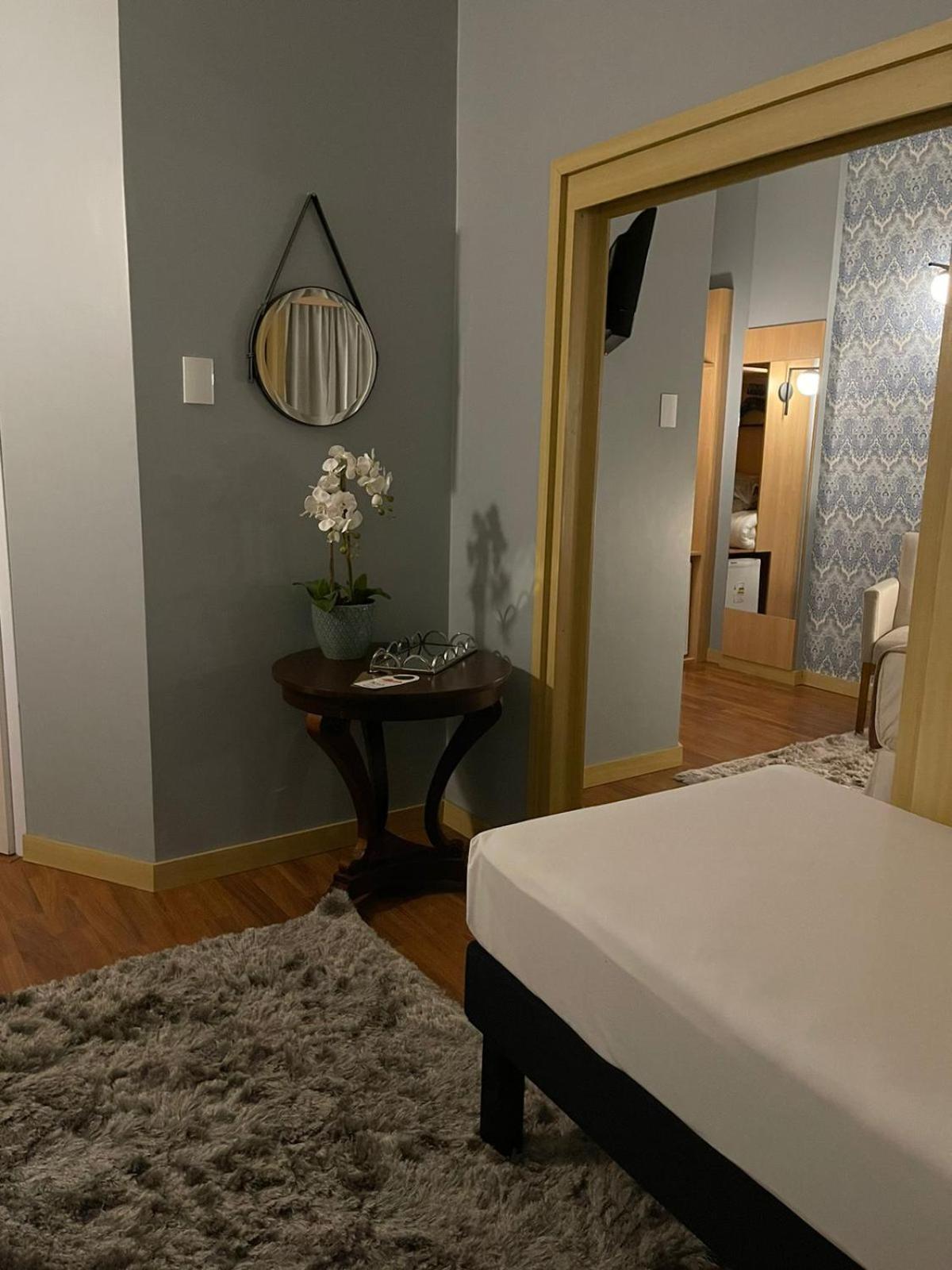 Hotel Oeste Plaza Andradina Extérieur photo